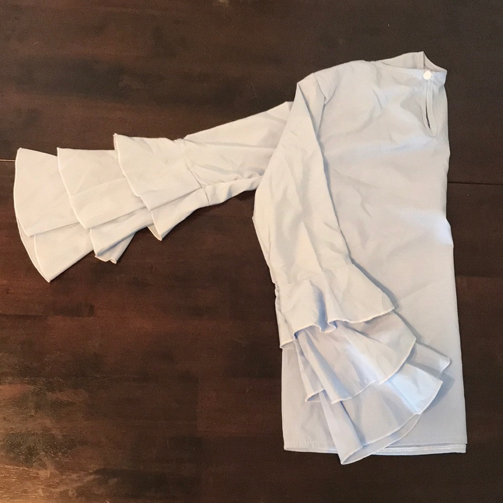 Bell-sleeved top
